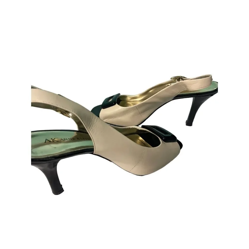 Anne Klein Elegant Slingback Heels Cream Black Buckle Peep Toe‎ Dress S-187